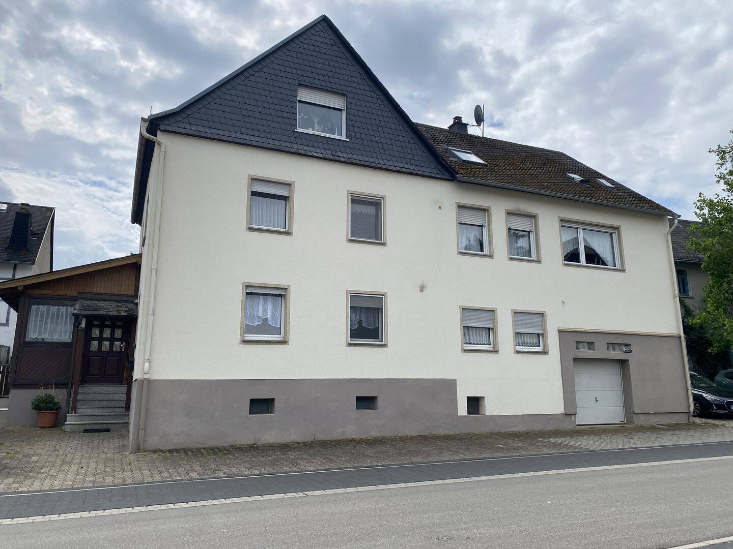 Mehrfamilienhaus zu verkaufen, 55497 Schnorbach