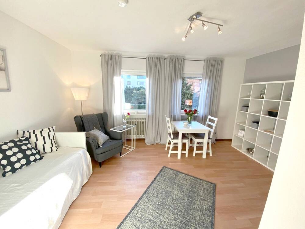 Modern möbliertes 1-Zimmer-Apartment in zentraler Lage, 67655 Kaiserslautern (Innenstadt)
