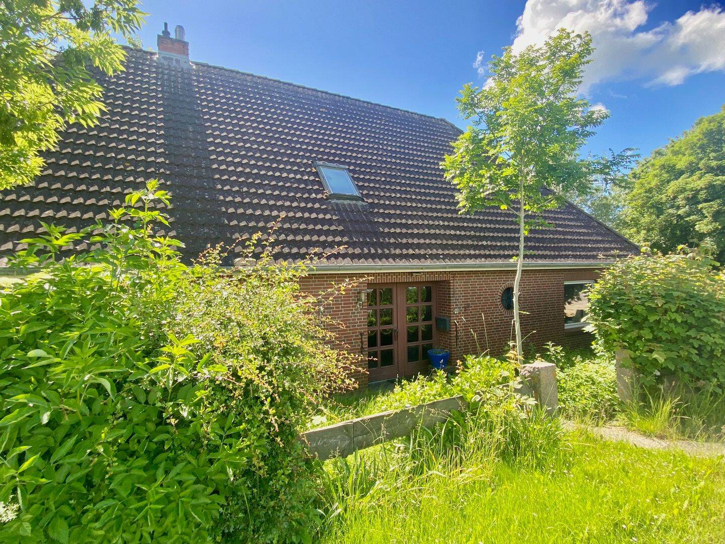 Resthof mit sonnigem naturbelassenen Gartengrundstück, 25899 Galmsbüll