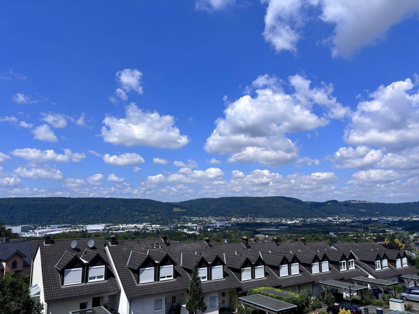 Wohnung / Appartement in Trier-Feyen mit großem Balkon mit Weitblick über Trier, 54296 Trier