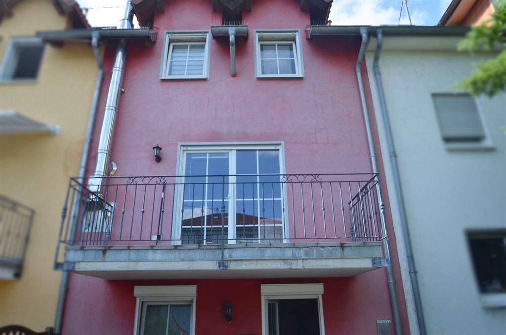 Großzügiges Einfamilienhaus in Merzig, 66663 Merzig