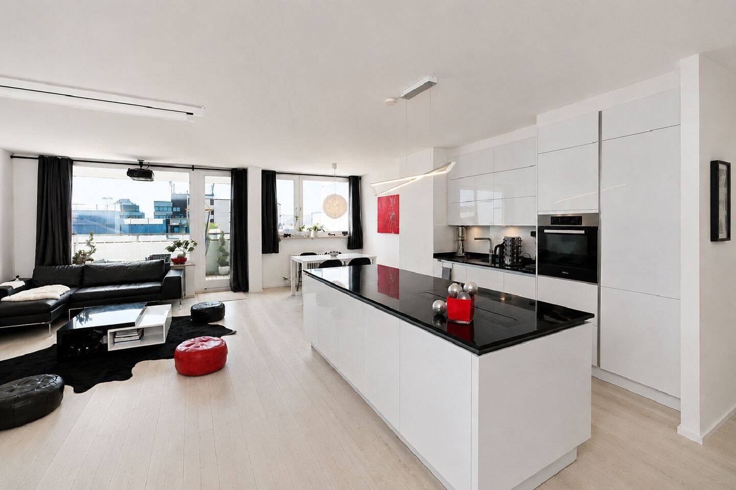 AIGNER – Attraktive 3-Zimmer-Wohnung in begehrter Lage nahe Werksviertel und Kustermannpark, 81669 München (Au-Haidhausen Ramersdorf-Perlach)