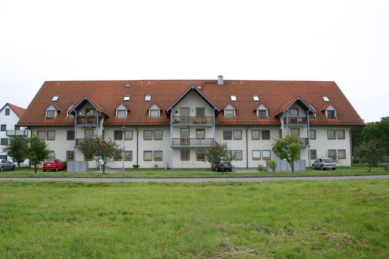 Ihr neues Zuhause in Wildberg – Helle 3-Zimmer-Wohnung mit Balkon und Tiefgarage, 1665 Klipphausen