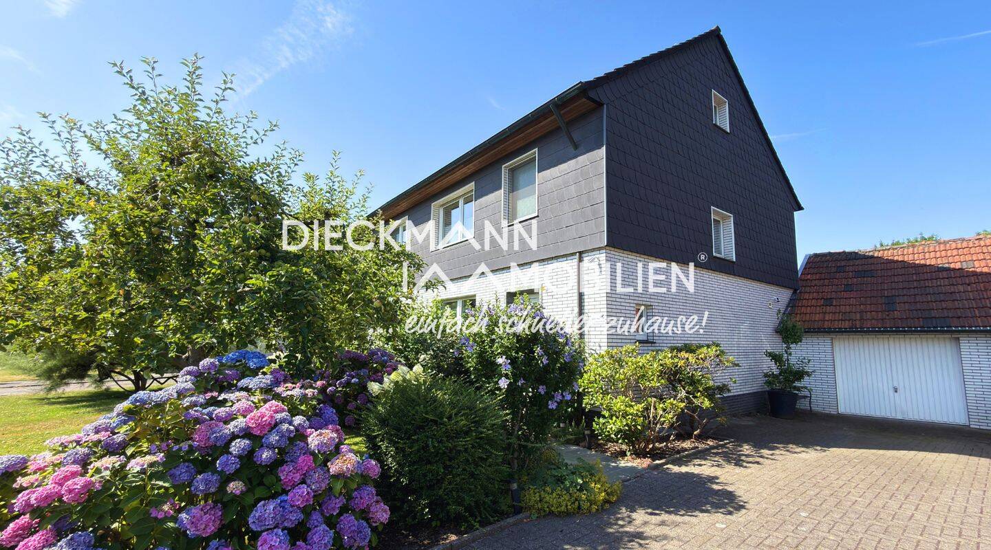 Einziehen statt renovieren – gepflegte Doppelhaushälfte mit großem Garten & Garage in Herne!, 44625 Herne (Herne-Mitte Herne-Süd Holsterhausen Sodingen)