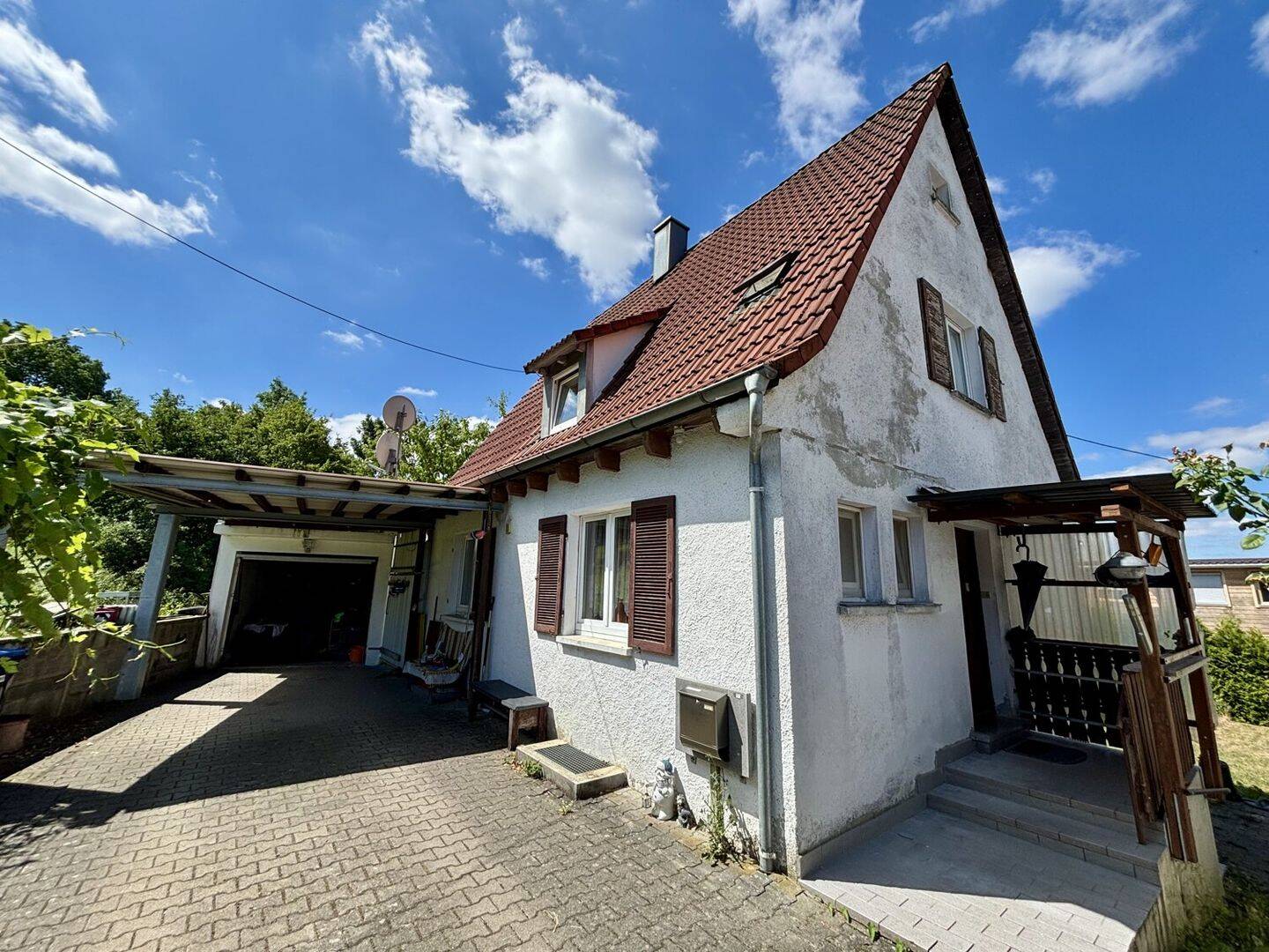 Familiäres Wohnen am Ortsrand! Hier kann Kinderlachen einziehen, 73072 Donzdorf