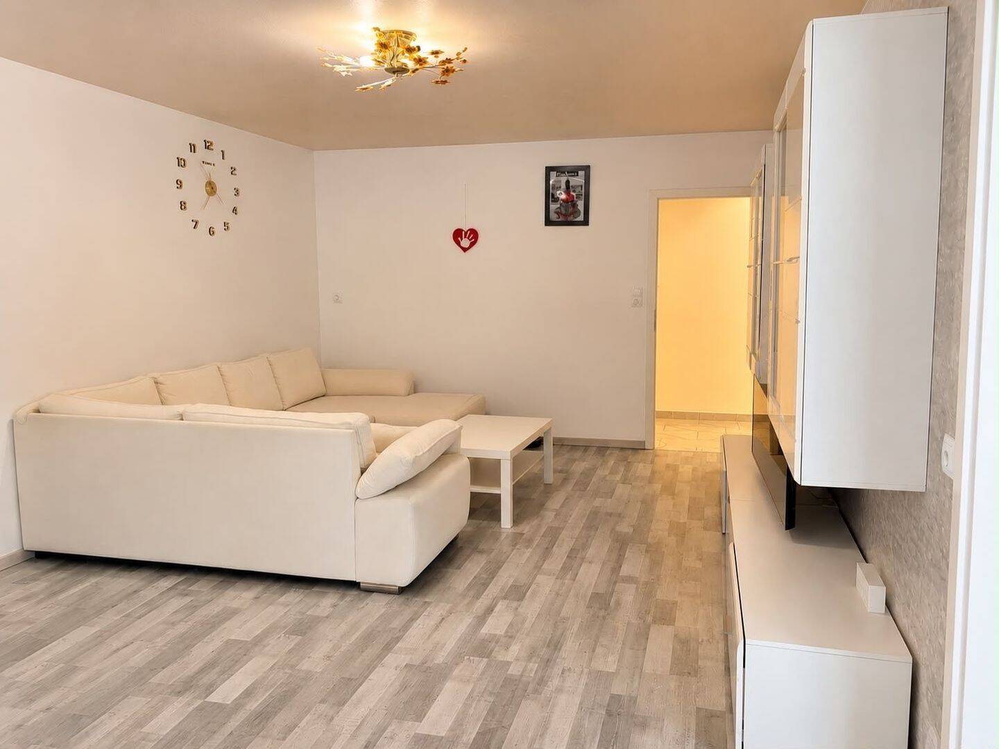 Geräumige 4-Zimmerwohnung (EG) mit Einbauküche und Balkon, 79224 Umkirch