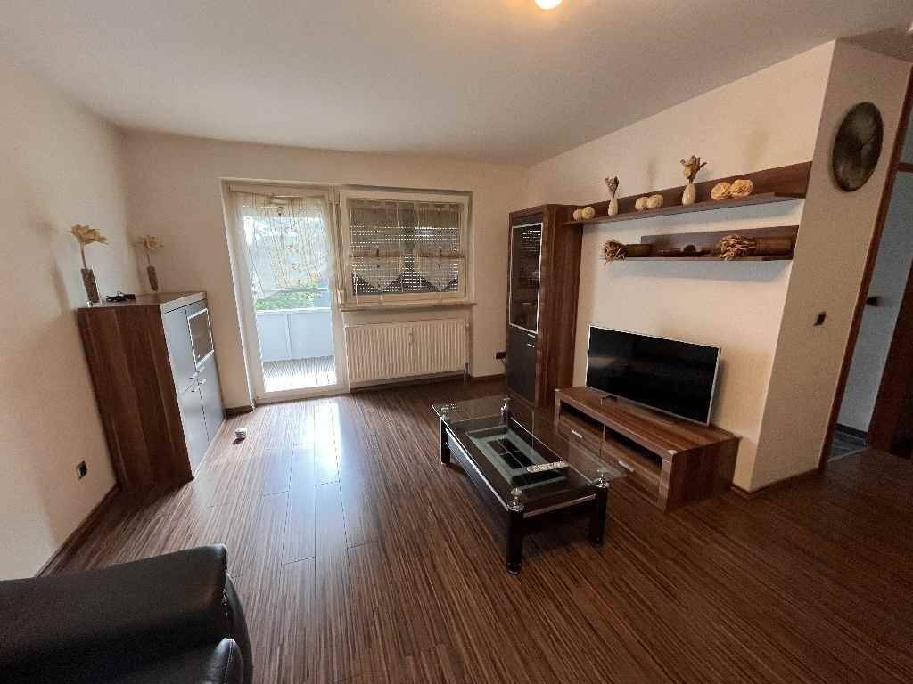 Augsburg -Lechhausen: Modernisierte 3 Zimmer-Wohnung in ruhiger Lage, 86167 Augsburg (Lechhausen)