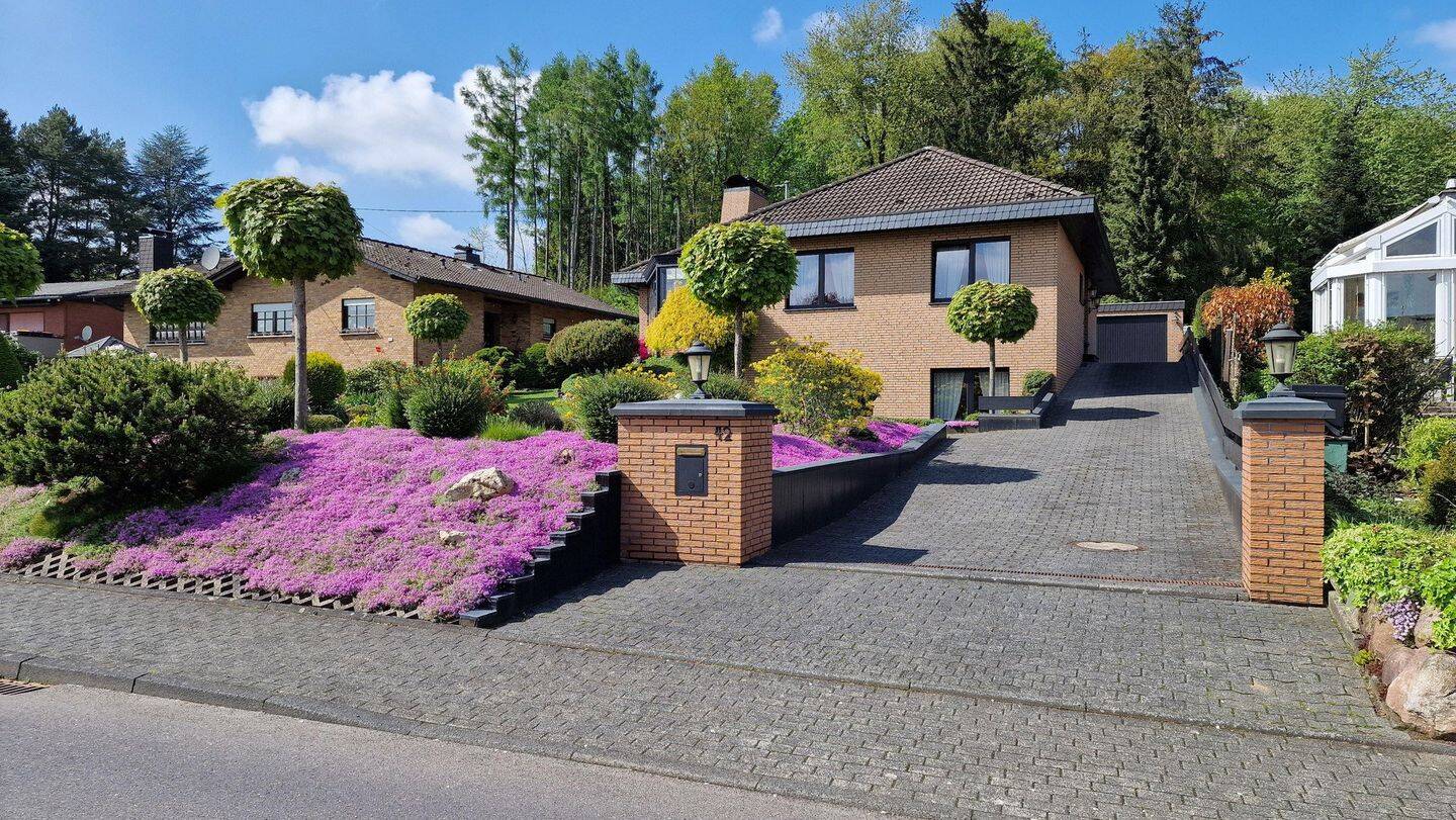 Exklusiver Bungalow in Königswinter: Homeoffice, traumhafte Aussicht und Sonnenuntergänge inklusive, 53639 Königswinter