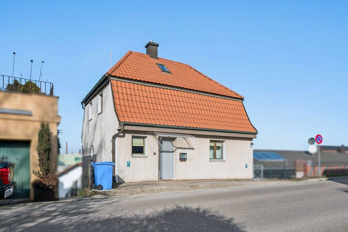 Top Gelegenheit für Eigennutzer & Investoren – Einfamilienhaus mit Garten und Terrasse, 84048 Mainburg