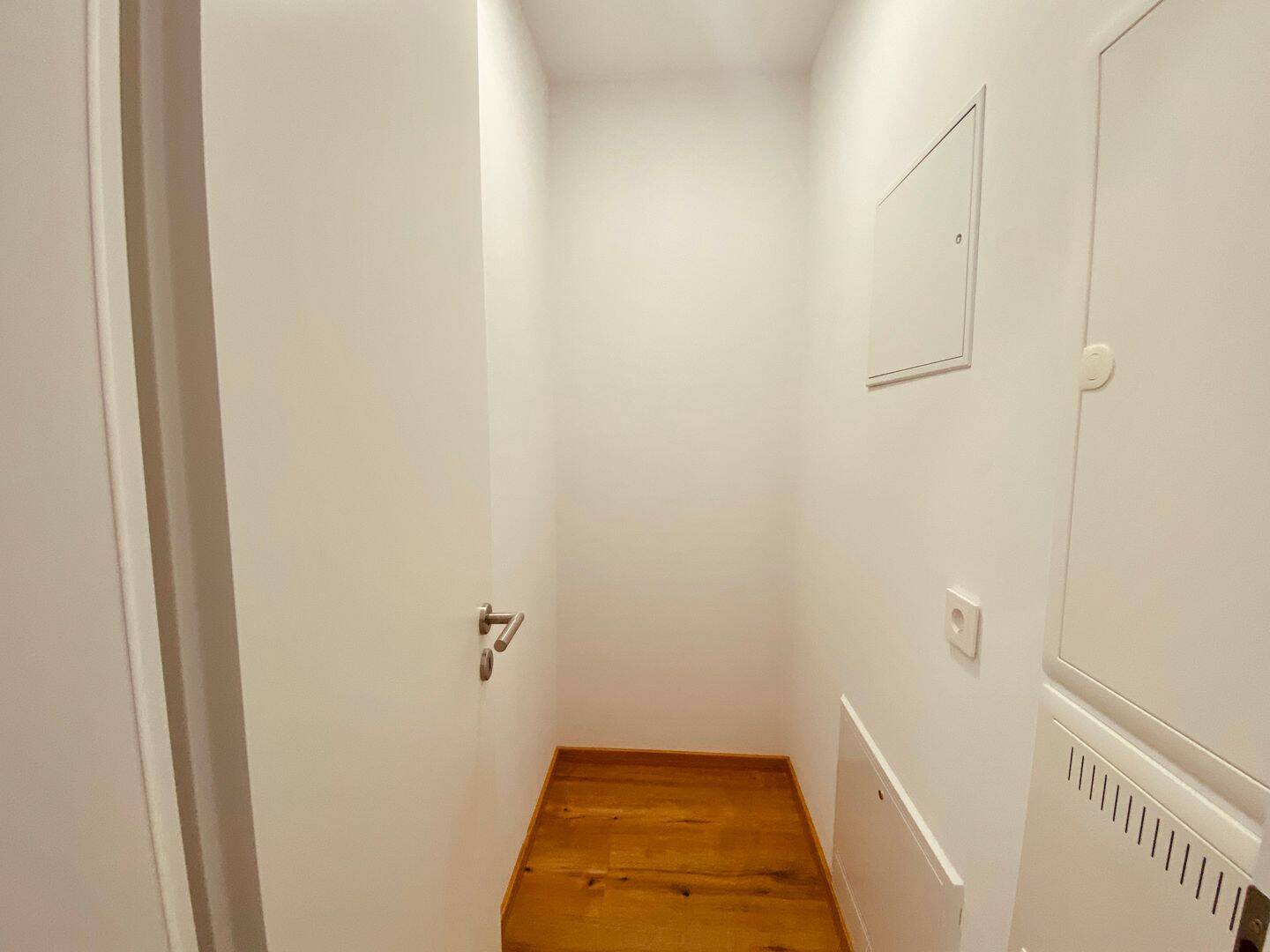 Charmantes und Vollmöbliertes 3-Zimmer-Apartment mit Balkon in der Leipziger Südvorstadtperle, 4275 Leipzig (Marienbrunn Südvorstadt)