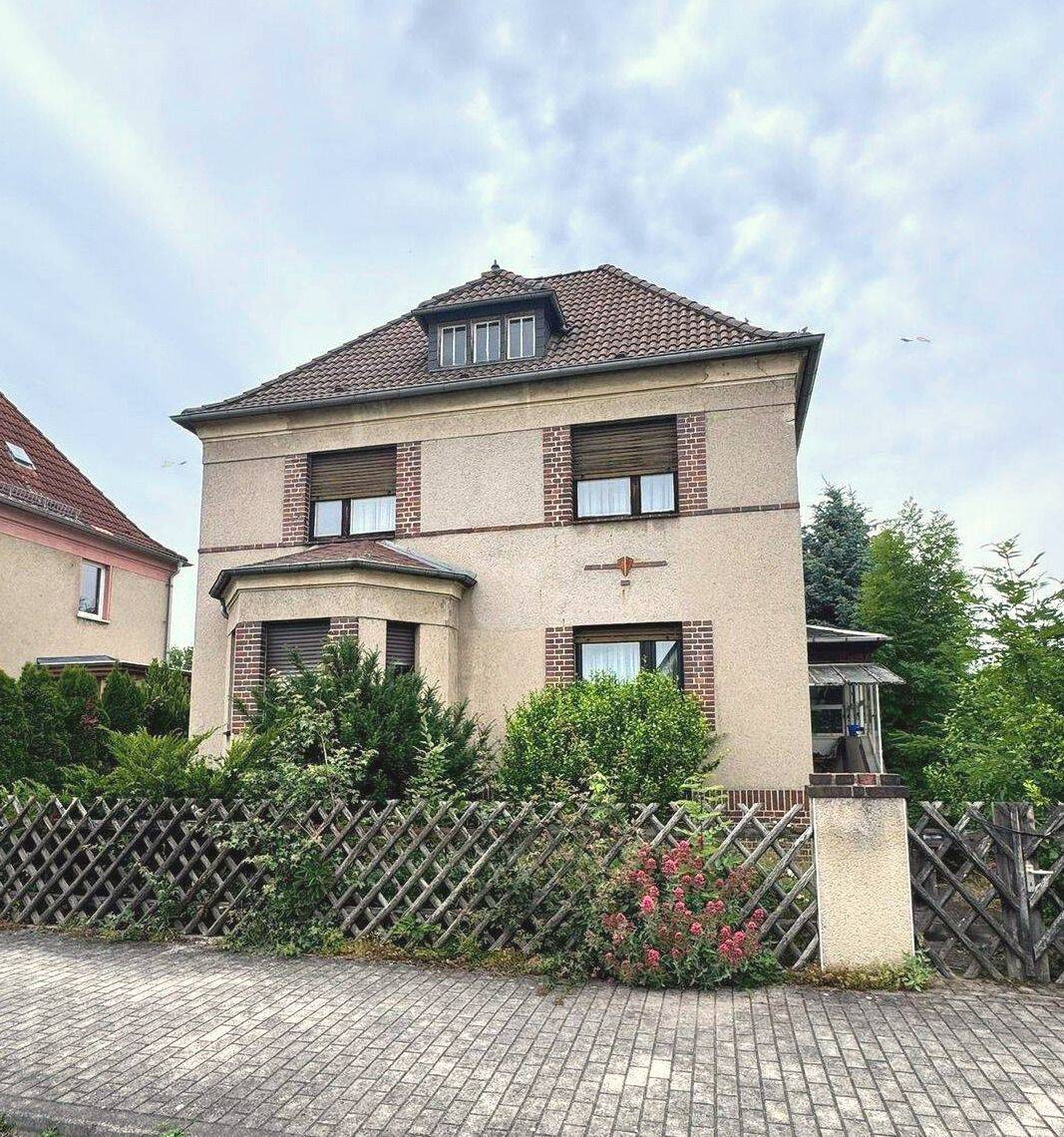 Schöne Lage in Groitzsch – modernisieren und einziehen!, 4539 Groitzsch