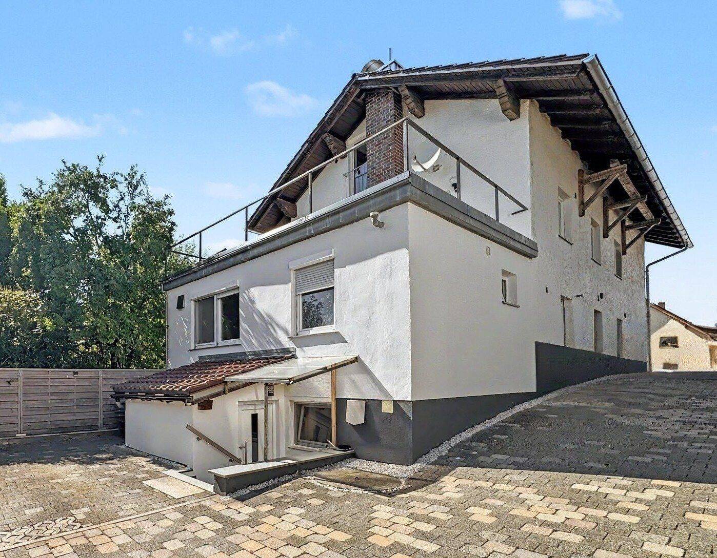 Clevere Tilgungshilfe: Großzügiges, teilvermietetes Mehrfamilienhaus, 94118 Jandelsbrunn