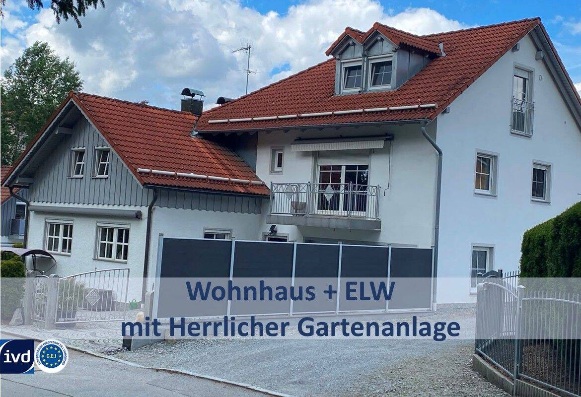 SEHR GEPFLEGTES EFH MIT EINLIEGERWOHNUNG IDEAL AUCH FÜR ZWEI FAMILIEN UND EINER LIEBEVOLL ANGELEGTEN GARTENANLAGE, 94508 Schöllnach
