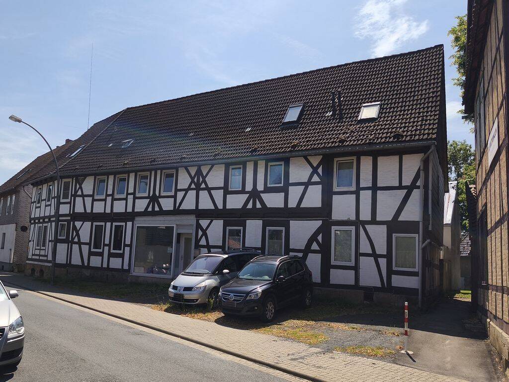 Attraktives Wohn- und Gewerbeensemble in Salzgitter-Ringelheim – 7 Wohnungen plus Laden & Werkstatt, 38259 Salzgitter