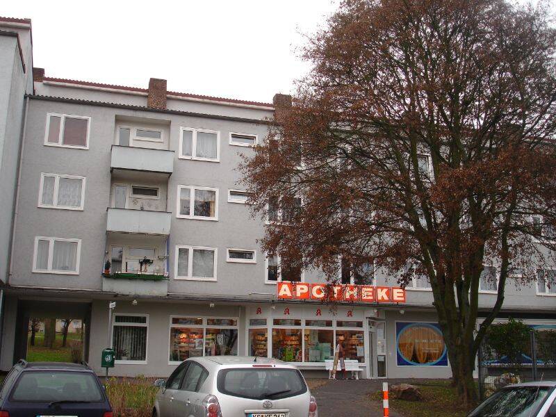 Schicke 4-Zimmer-Wohnung mit Balkon und neuem Bad, 34134 Kassel (Niederzwehren Oberzwehren Süsterfeld/Helleböhn)