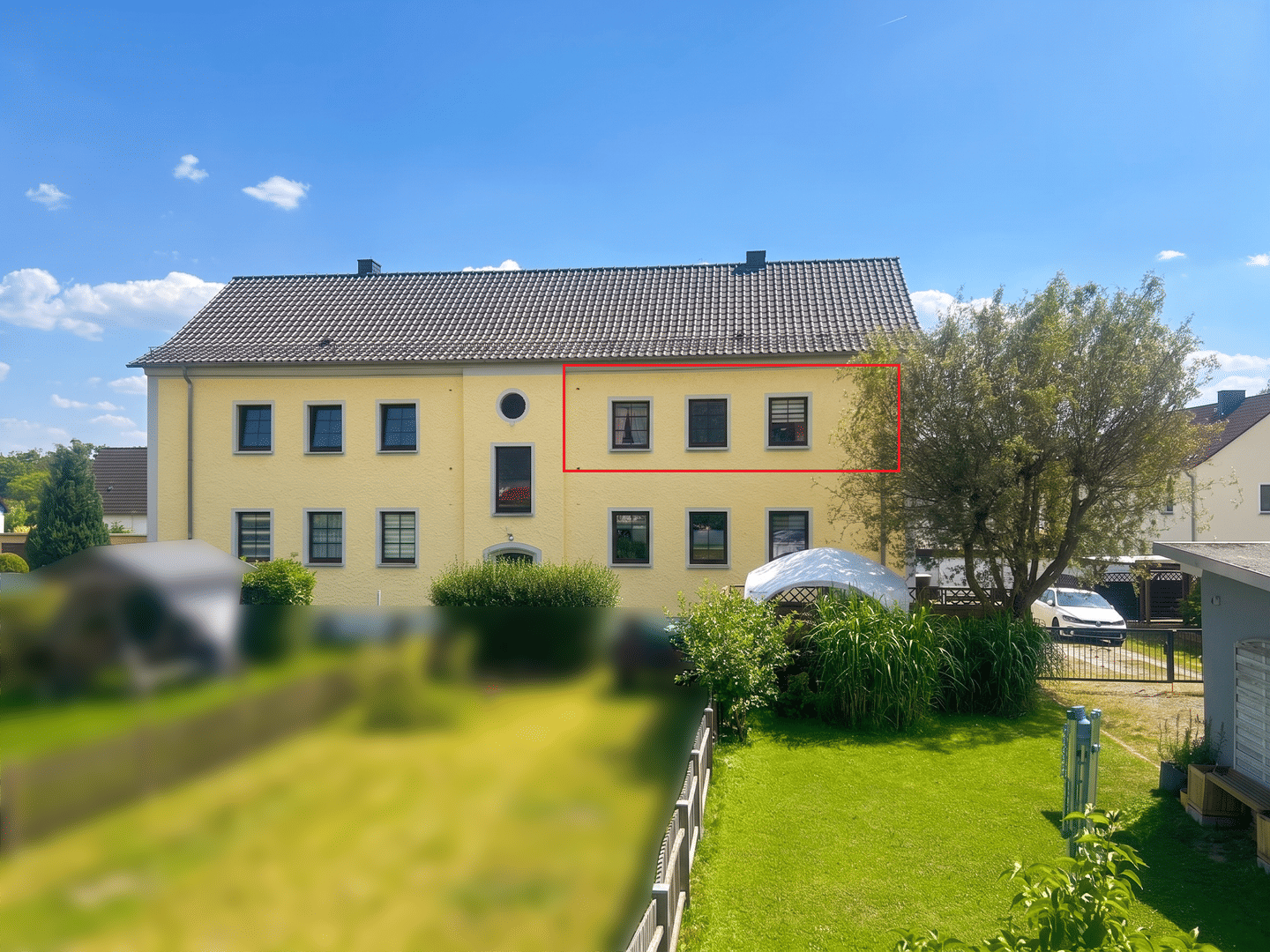 Gartenparadies trifft Wohntraum: Großzügige 4-Raum-Wohnung nahe Jena, 7646 Albersdorf
