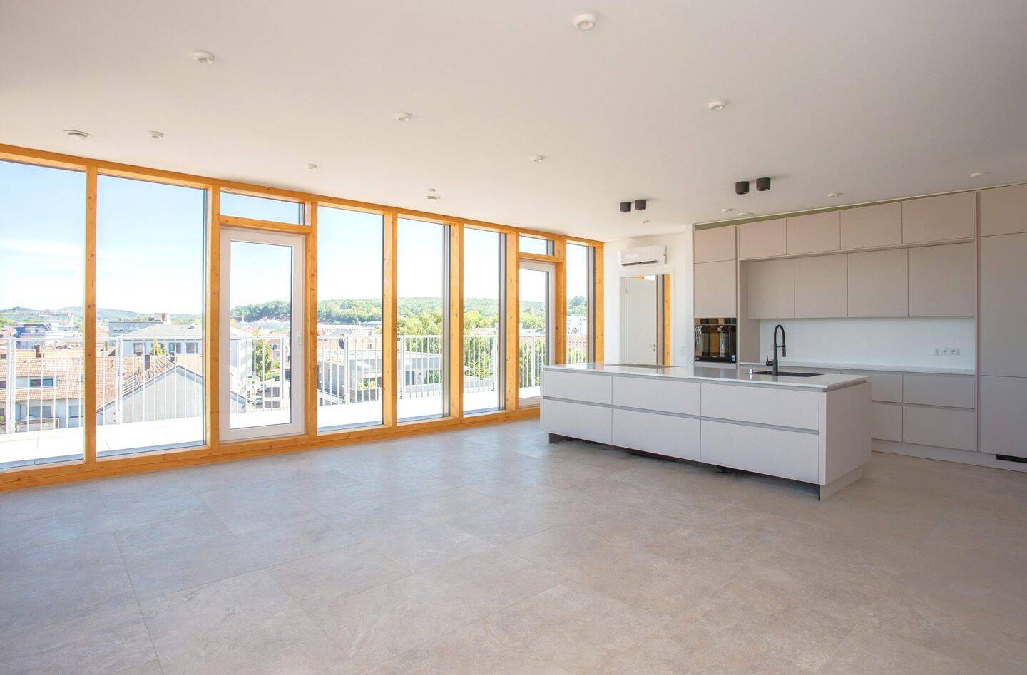 Außergewöhnliche Neubau-Penthousewohnung mit Fernblick im Herzen der Stadt, 67655 Kaiserslautern (Innenstadt)