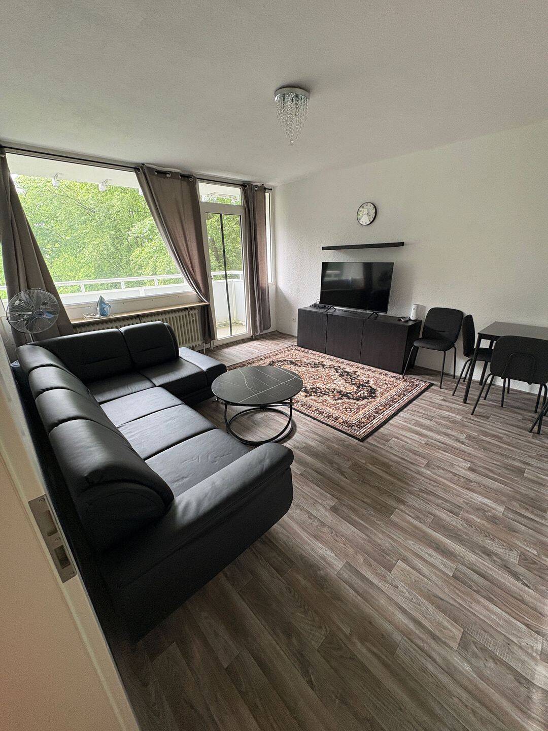 Nachmieter für voll möblierte Wohnung gesucht, 42549 Velbert