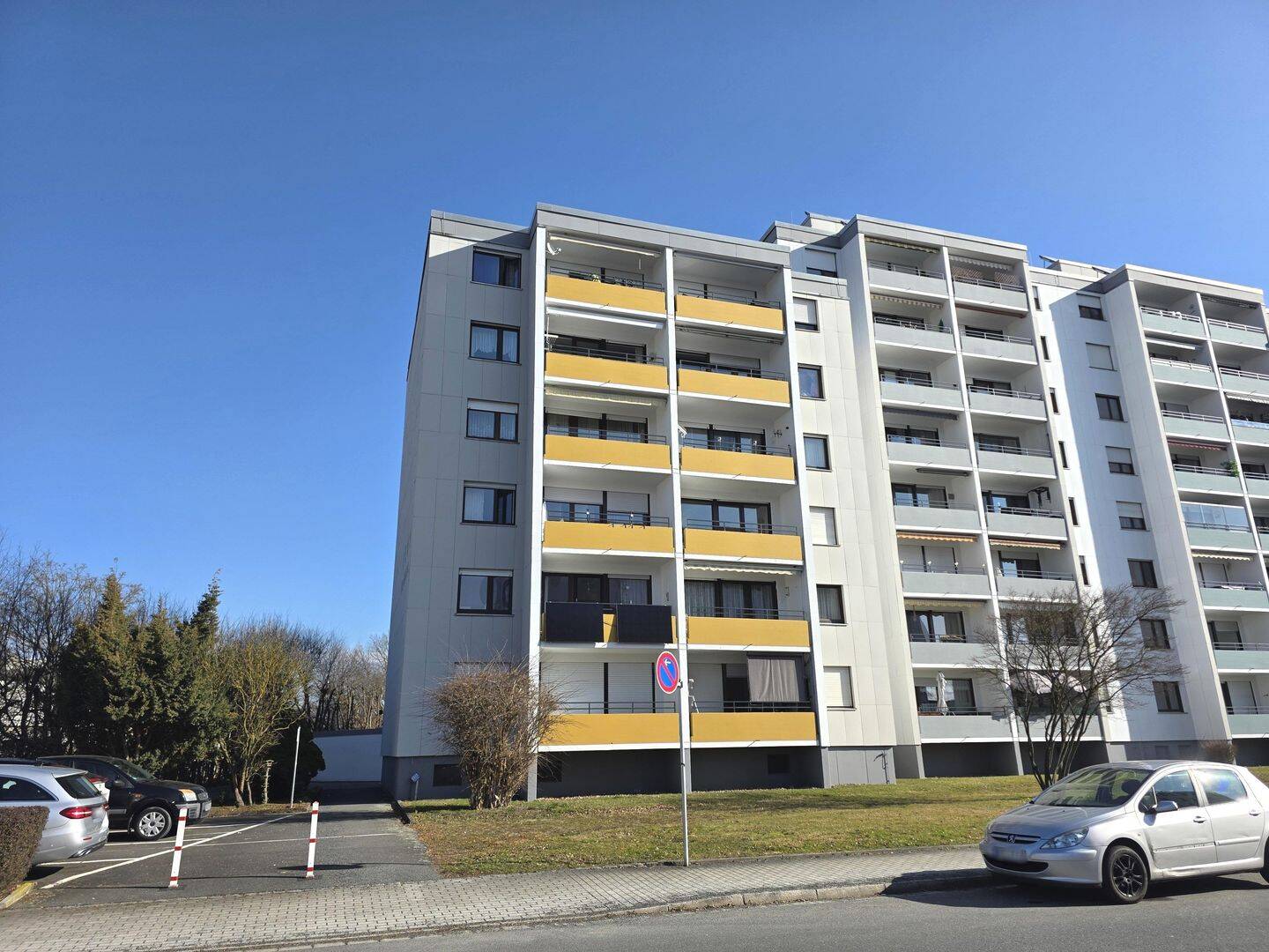 3-Zimmer-Wohnung mit sonniger Loggia und Garage, 92637 Weiden i.d. OPf. (Weiden)