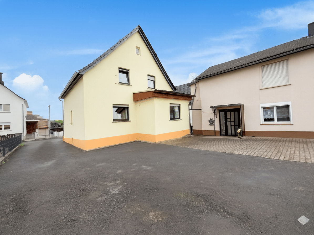 Top-gepflegtes – Modernisiertes Einfamilienhaus nahe Wetzlar, 35641 Schöffengrund