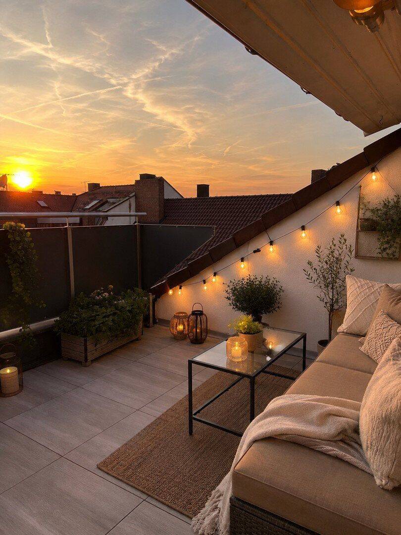 ?? Charmante 3,5 Zi Dachgeschosswohnung mit Loggia über Nürnberg ??, 90478 Nürnberg (Dutzendteich Gleißhammer Glockenhof Sankt Peter Zerzabelshof)