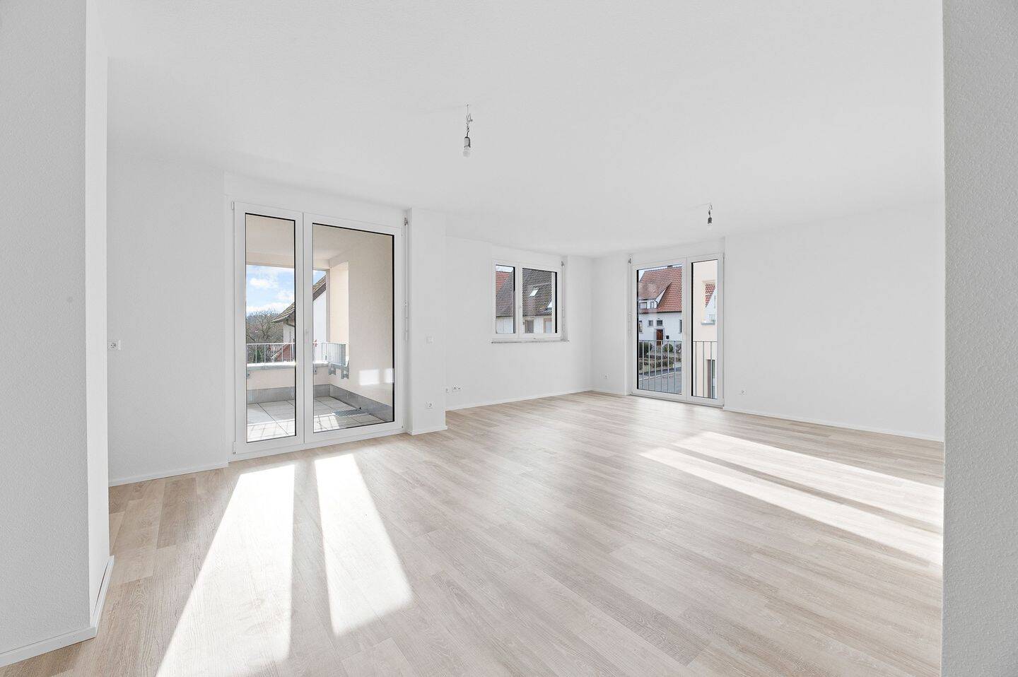 Exklusives Neubau-Mietobjekt: Barrierefreie Wohnung mit 126 m² in Tiefenbronn-Lehningen, 75233 Tiefenbronn