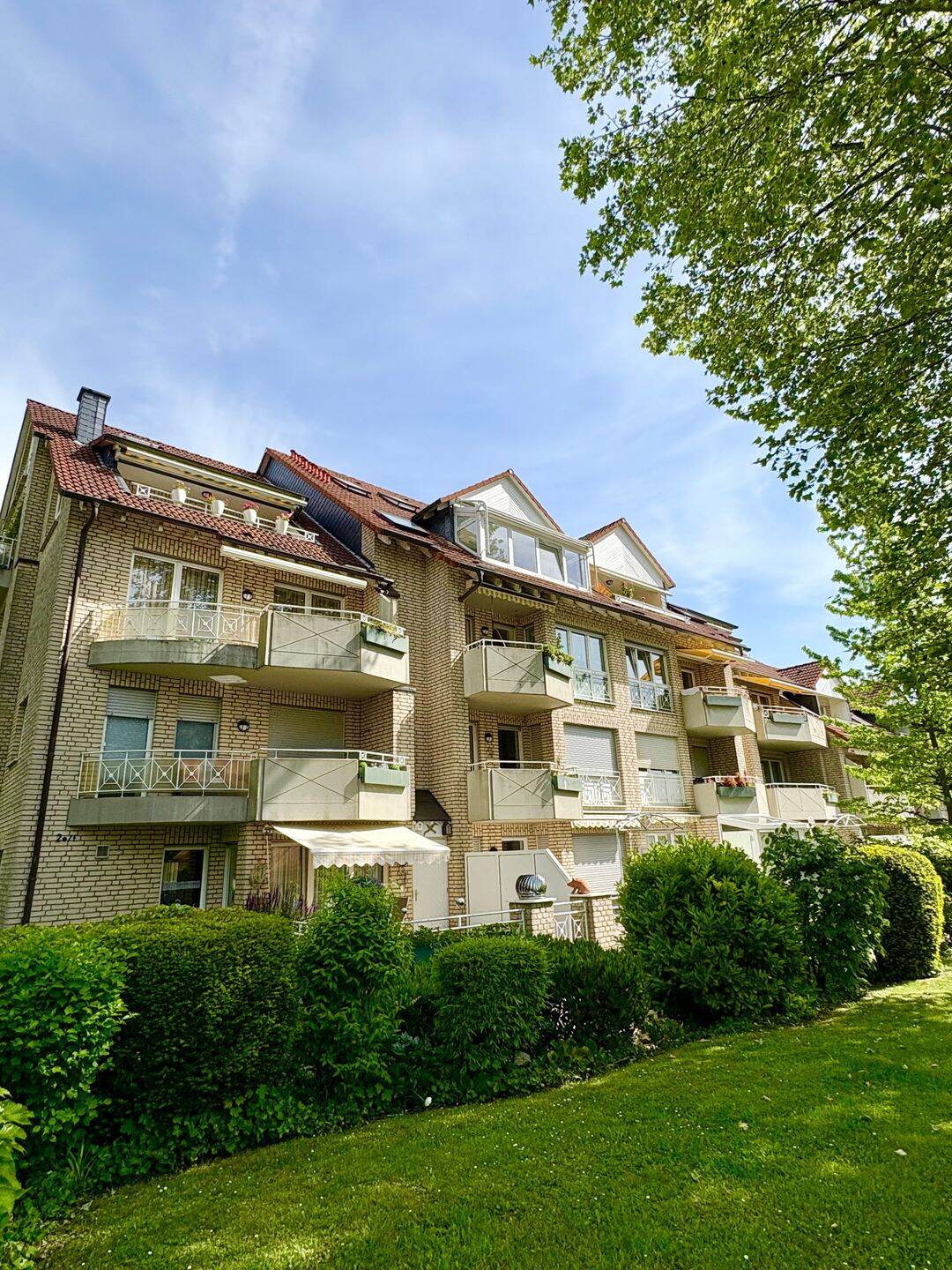 Exklusives Wohnen über den Dächern von Bad Sassendorf – großzügige Maisonette mit Sauna, Aufzug und zwei Loggien, 59505 Bad Sassendorf