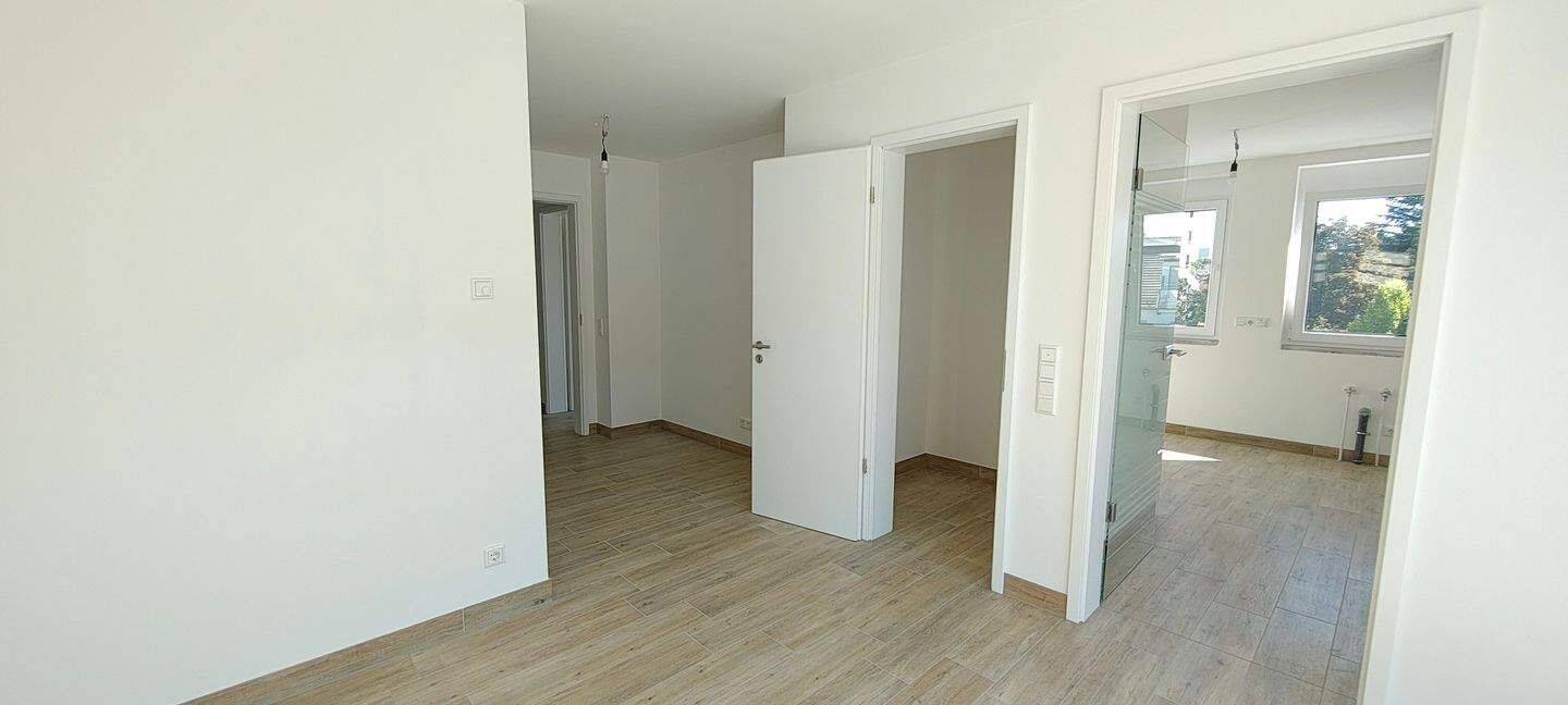 Bezugsfertige, barrierefreie 3-Zimmer-Balkonwohnung, 82110 Germering