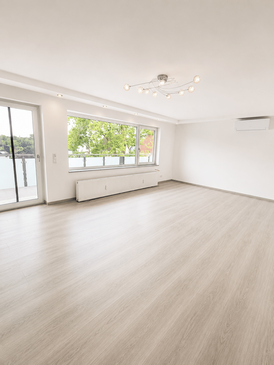 5 Zimmer Wohnung / PV / Klima, 63796 Kahl a. Main (Kahl)