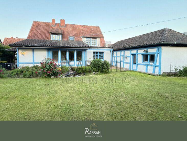 Charmantes Einfamilienhaus in begehrter Lage von Lüneburg auf Eigentumsgrundstück, 21339 Lüneburg