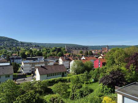 Provisionsfrei – Geräumige, helle ca. 87 m² große 3-Zimmerwohnung mit Einbauküche, Garage und Ba, 34346 Hann. Münden