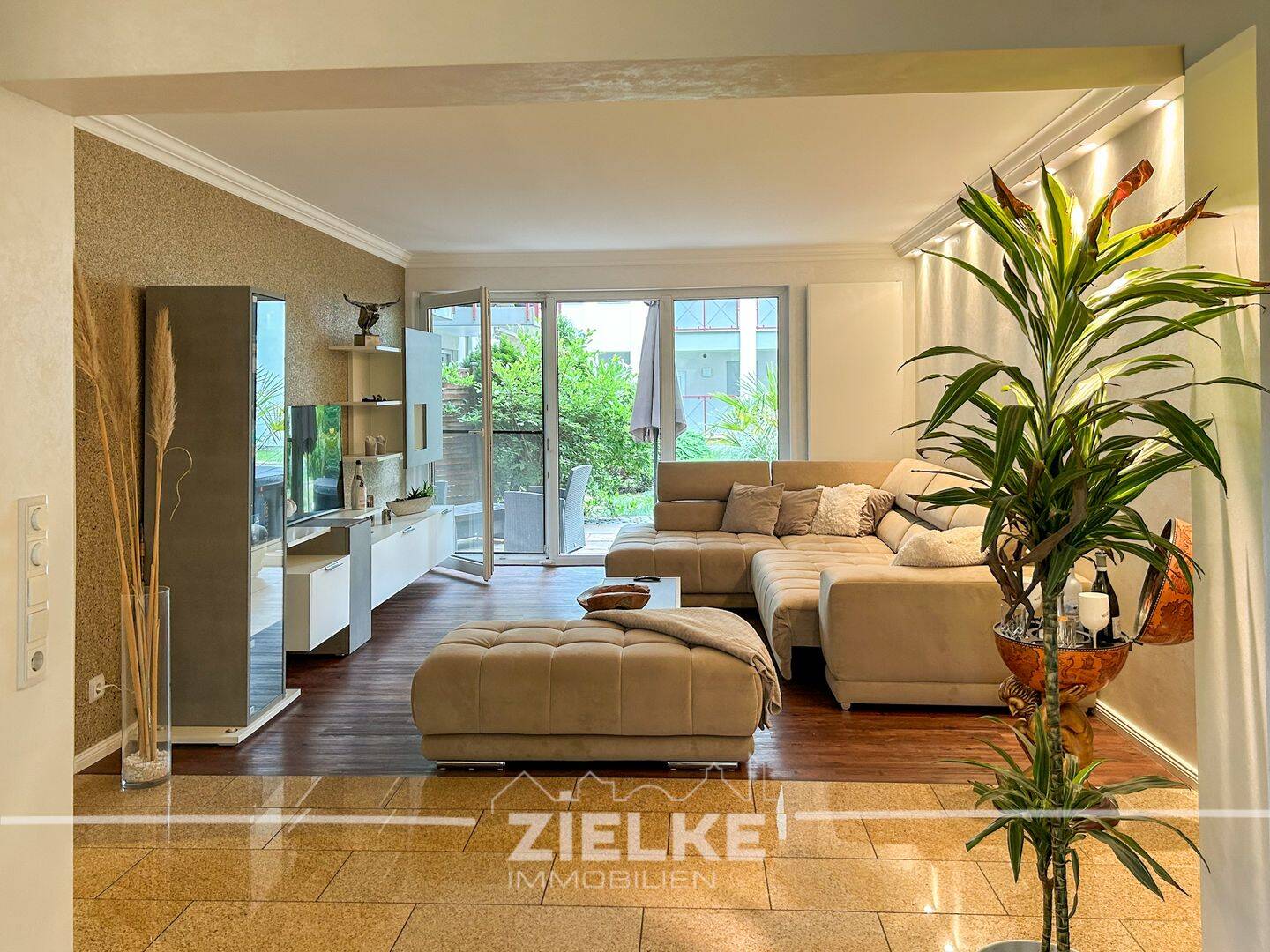 Ein Zuhause zum Genießen – mit Terrasse und besonderem Wohnkomfort, 40699 Erkrath