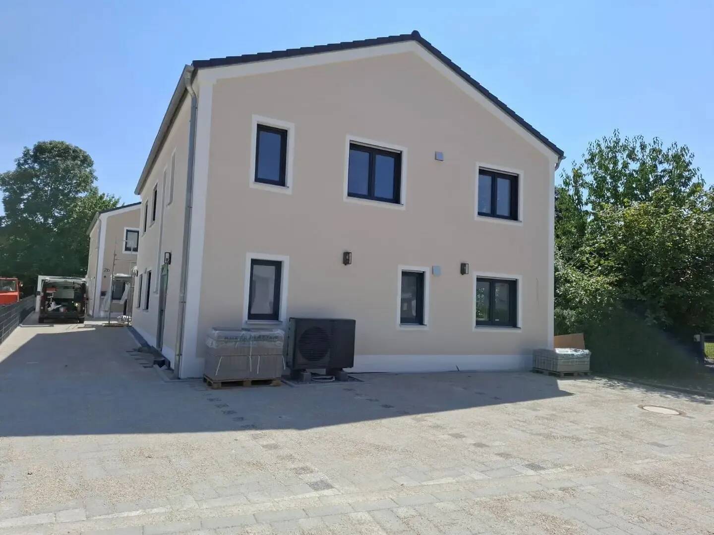 Moderne 4-Zimmer-EG-Wohnung mit Garten, Terrasse – Erstbezug, 85098 Großmehring