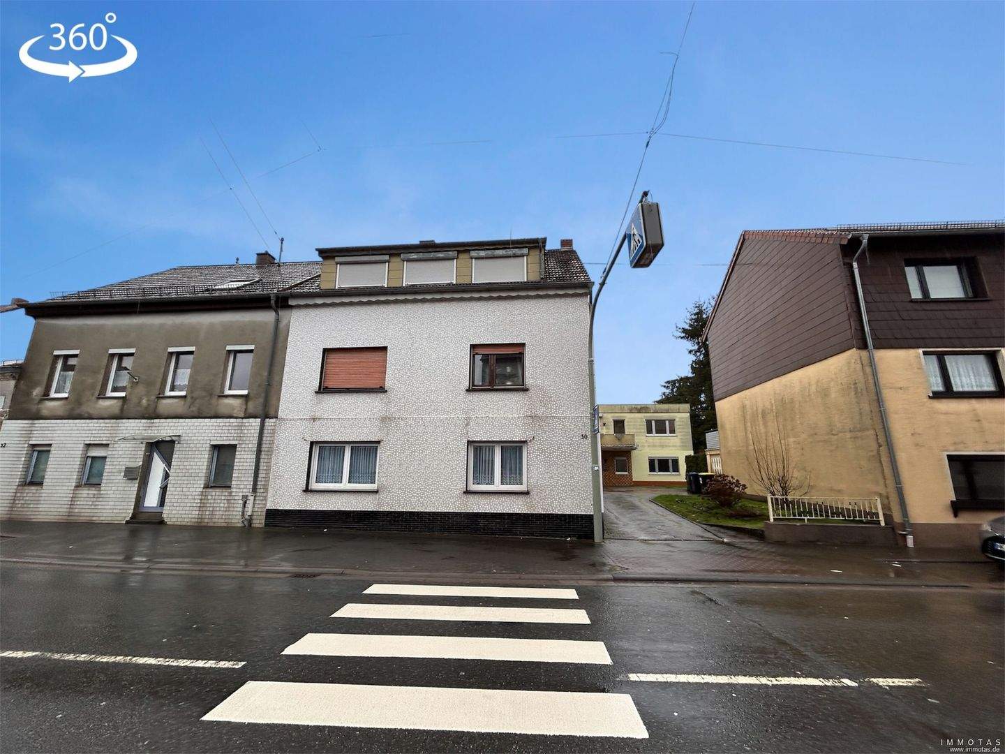 Dreifamilienhaus mit angebautem Einfamilienhaus – Garten und 2 Garagen, 66589 Merchweiler