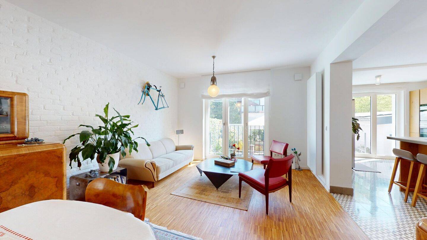 Stilvoll saniertes Haus mit Charakter am Niddapark, 60488 Frankfurt am Main (Hausen Praunheim Rödelheim)