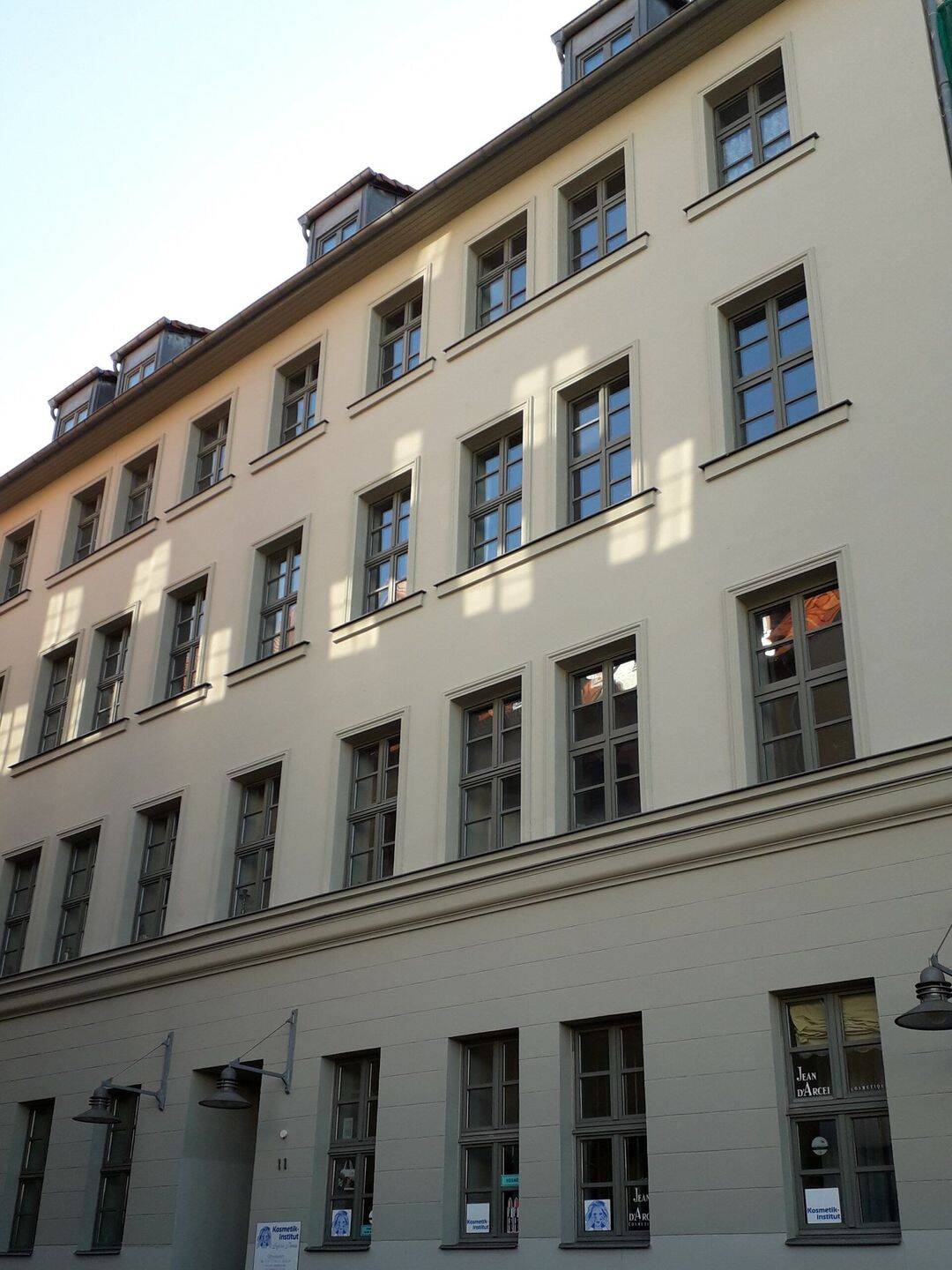 Voll möblierte 1-Raumwohnung mit gehobenem Standard!, 6108 Halle (Saale) (Altstadt Giebichenstein Innenstadt Paulusviertel Saaleaue)
