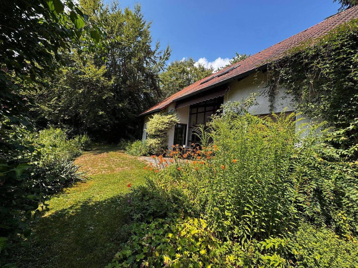 ländliche Idylle direkt bei Regensburg, 93186 Pettendorf