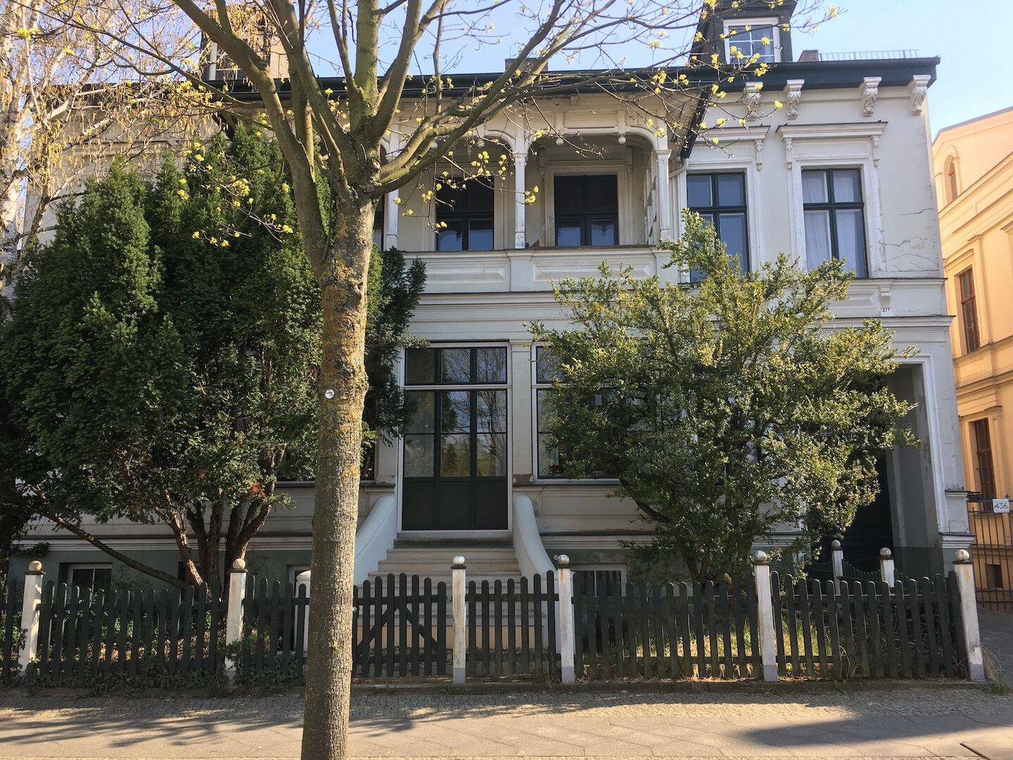 Dreiraumwohnung im Seitenflügel/Hochparterre, 12587 Berlin (Treptow-Köpenick Friedrichshagen Kleingartenanlage Erpetal Kleingartenanlage Wiesengrund)