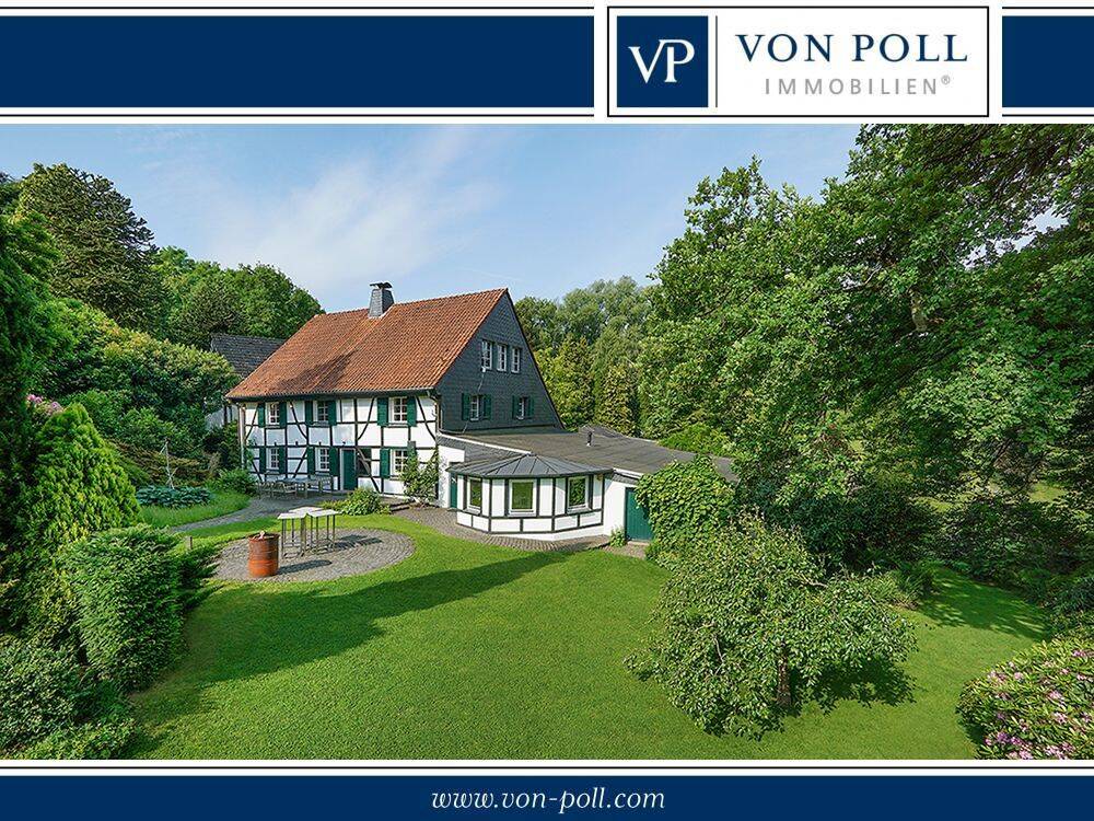 Gut Burberg – Denkmalgeschütztes Anwesen auf parkähnlichem Grundstück mit außergewöhnlicher Privatsphäre und repräsentativem Ambiente, 40629 Düsseldorf (Gerresheim Grafenberg Hubbelrath Ludenberg Rath)