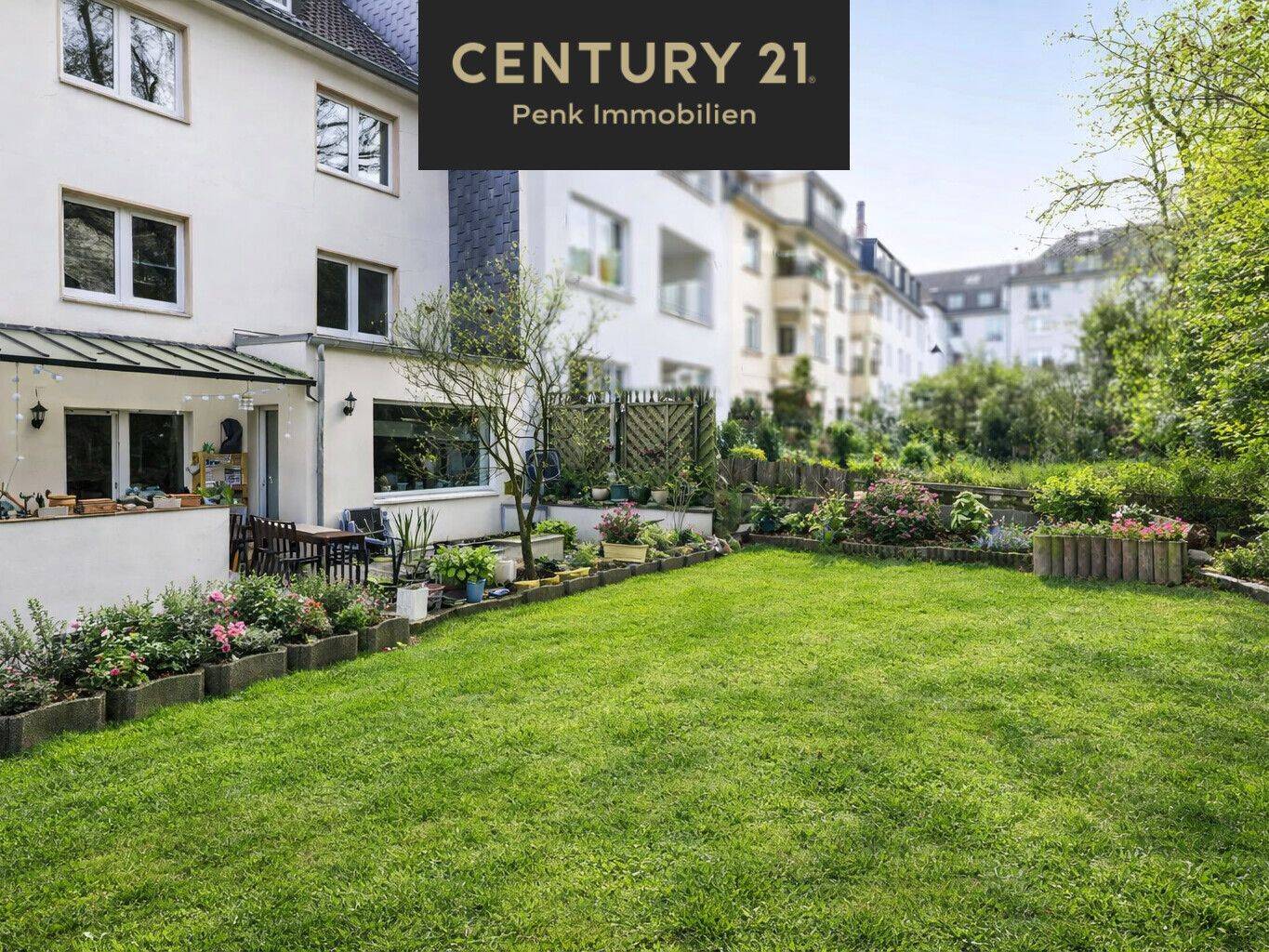 Seltene Gelegenheit in Rüttenscheid: 117 m² Erdgeschosswohnung mit Terrasse und eigenem Garten, 45131 Essen (Rüttenscheid)