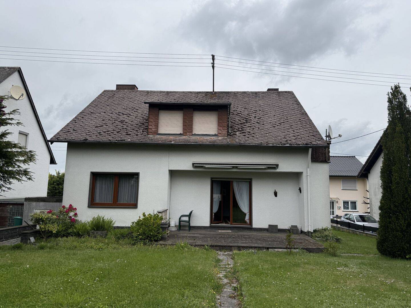 Einfamilienwohnhaus in ruhiger Wohnlage, 56729 Ettringen