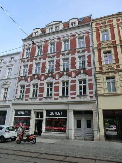 gemütliche 2 Raum-Wohnung mit großer Dachterrasse und Aufzug bis zum Zwischengeschoss, 2826 Görlitz