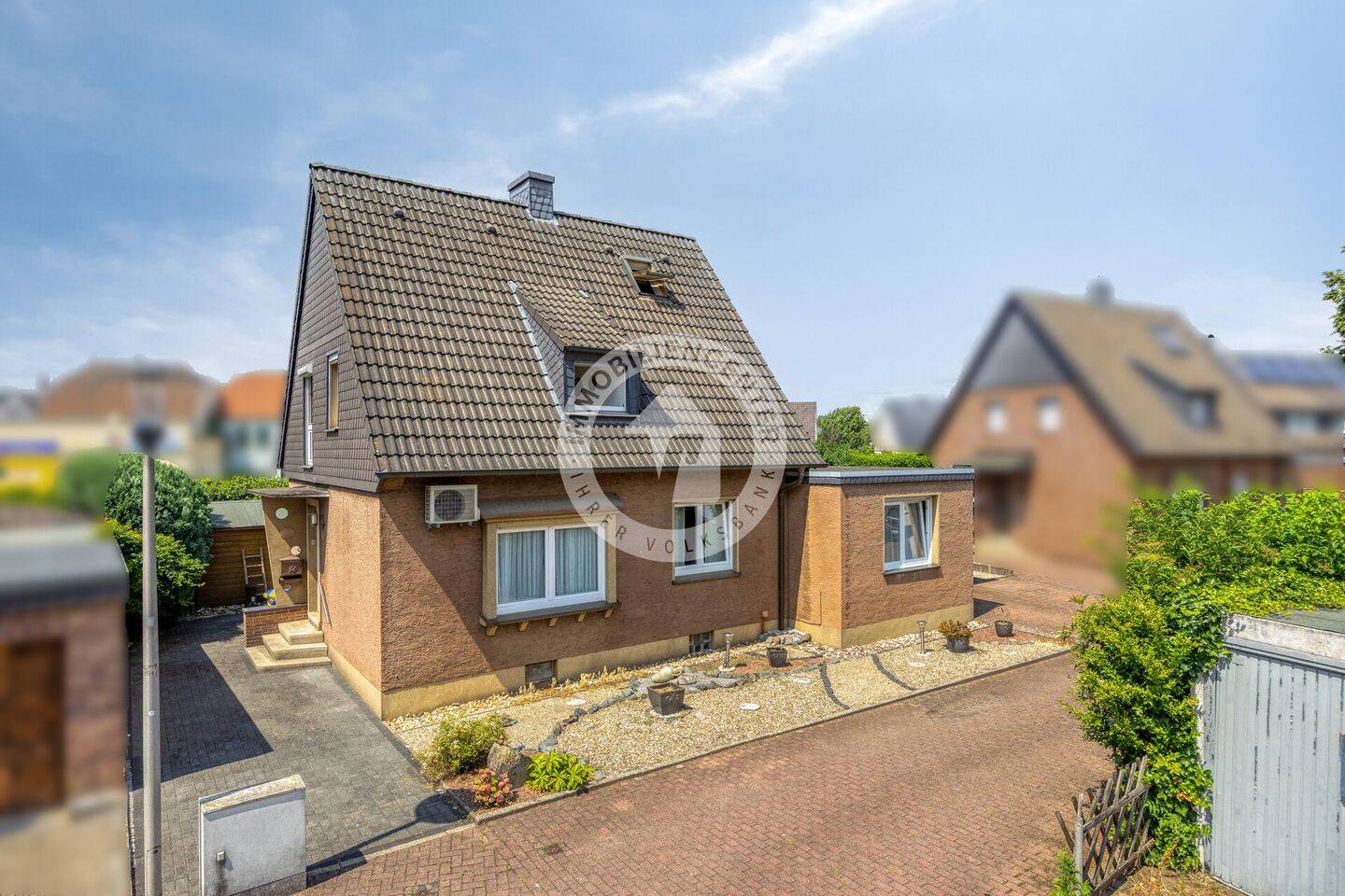 Ein- bis Zweifamilienhaus ideal für Großfamilien, Mehrgenerationen oder Wohnen & Vermieten, 59174 Kamen
