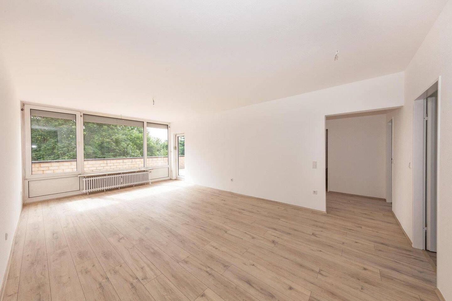 Helle 4-Zimmerwohnung am Lessingplatz, 41469 Neuss