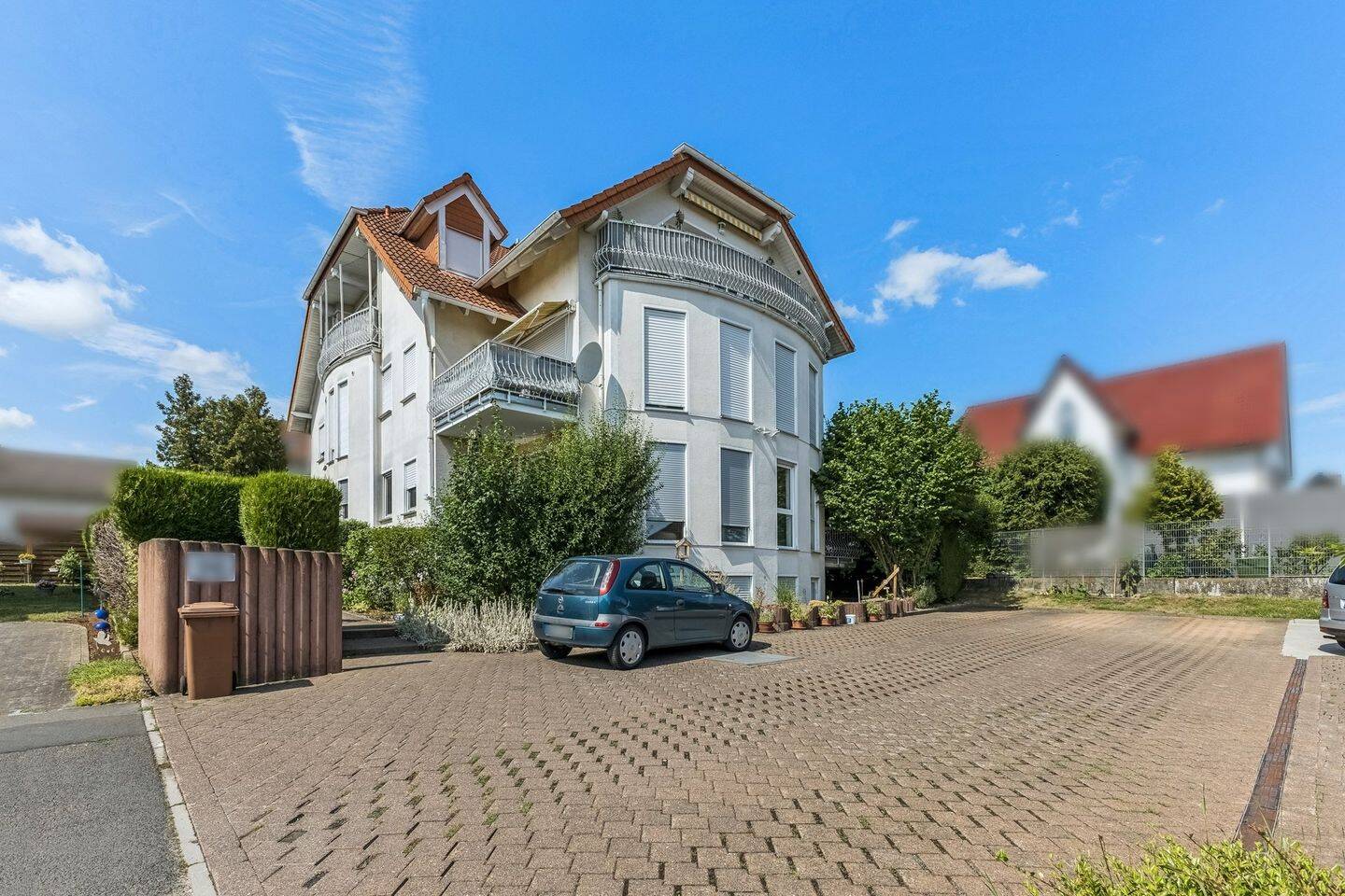 Attraktive 3-Zimmer-Eigentumswohnung mit Balkon in ruhiger Lage von Gambach, 35516 Münzenberg