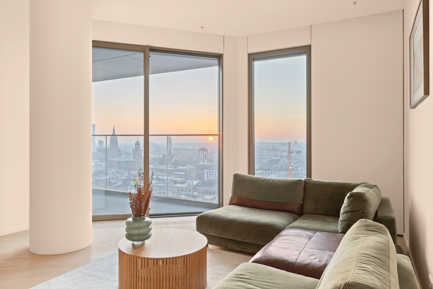 Tower life – 3 Zimmer Wohnung im FOUR – Südausrichtung, 60311 Frankfurt am Main (Altstadt Innenstadt)