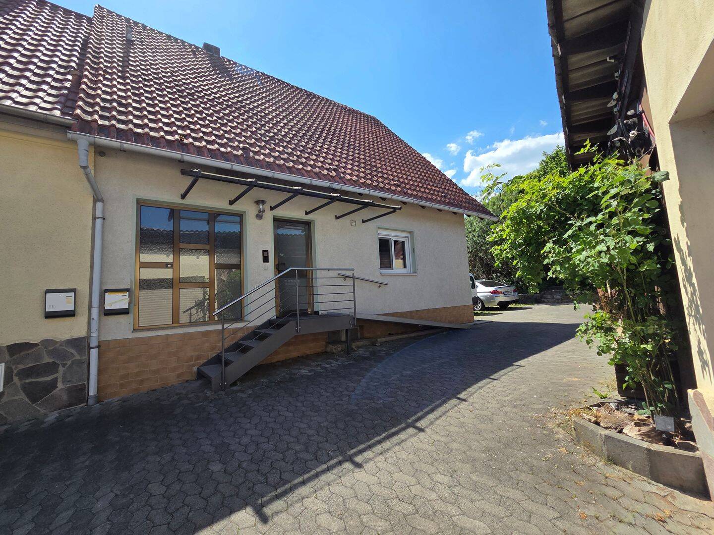 3-Raum-Haus mit Küche in Wollbach, 97618 Wollbach