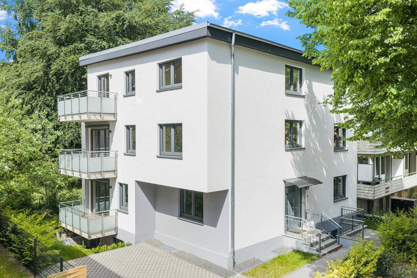 Exklusives Neubau-Mehrfamilienhaus in Hamburg-Wandsbek, 22047 Hamburg (Wandsbek Bramfeld Tonndorf)