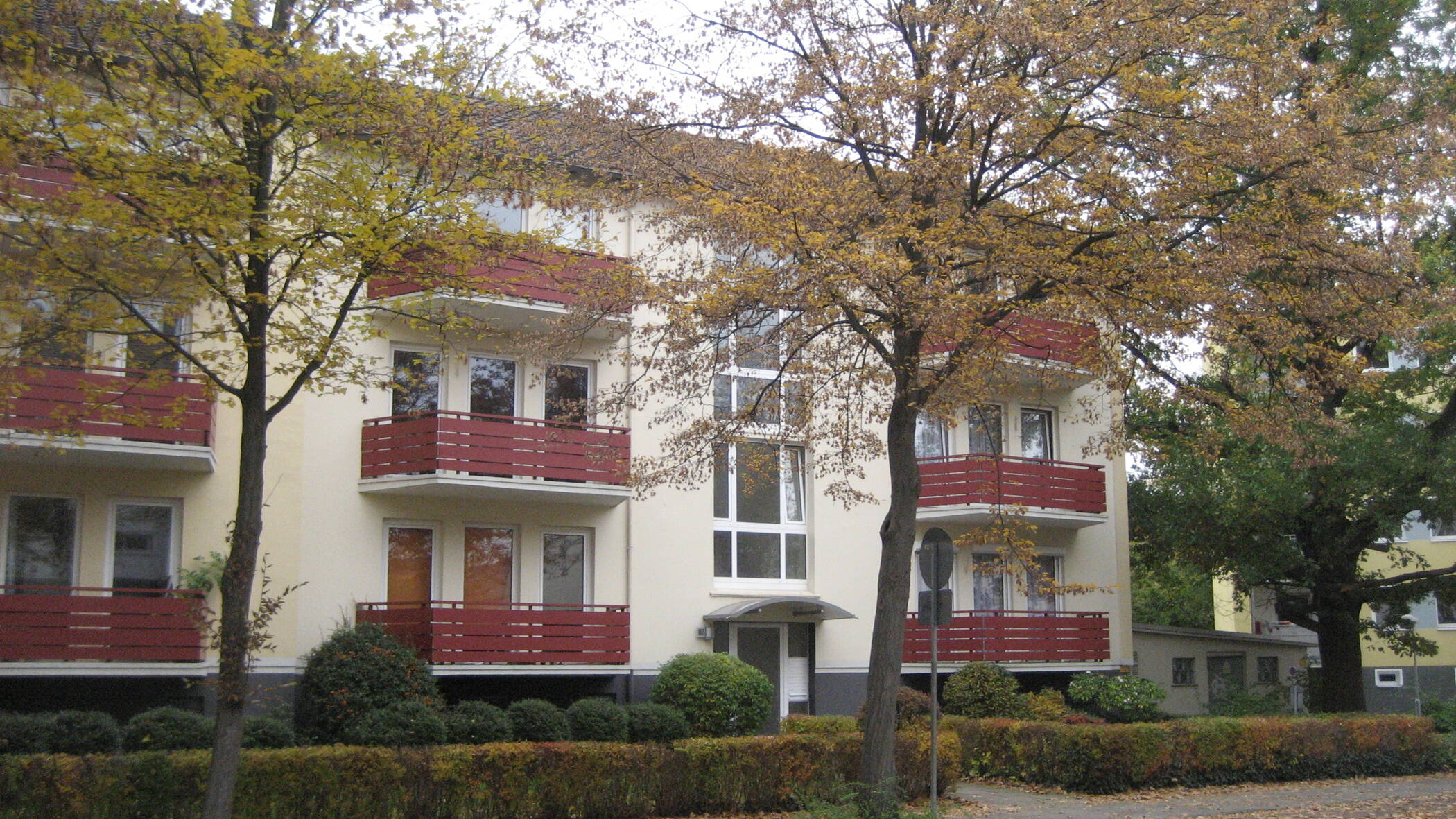 Nähe Bürgerpark schöne 3 Zimmer Wohnung, 28213 Bremen (Neu Schwachhausen Riensberg)