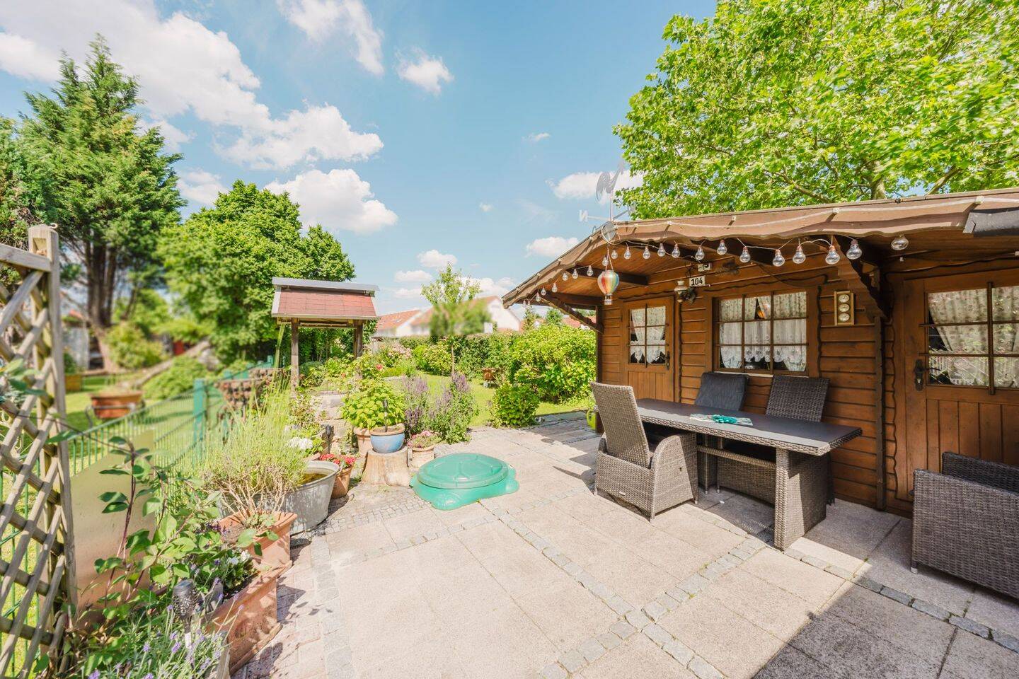 Traumwohnung mit Seltenheitswert: 3 Zimmer-Wohnung mit Garten in Dortmund, 44388 Dortmund